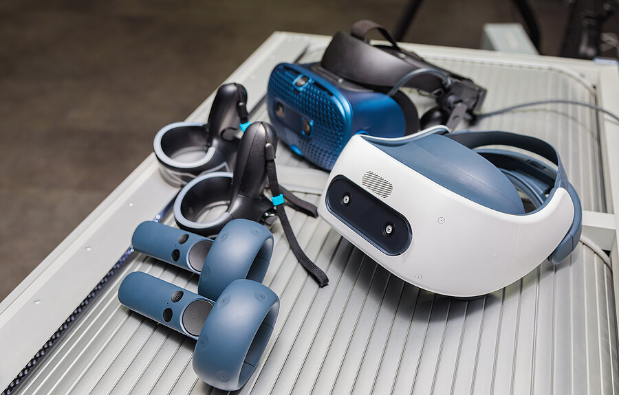 Virtual Reality Helmet VR Headset Hand Controllers