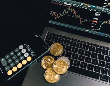 cryptocurrency trading bitcoin altcoin prices